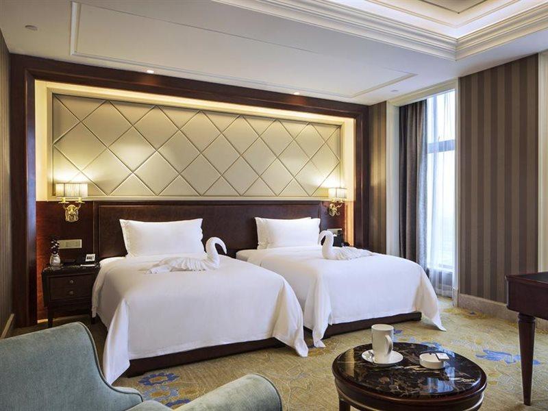 Chengdu Jin Yun Hotel ภายนอก รูปภาพ