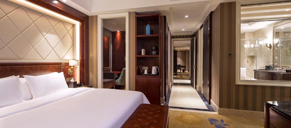 Chengdu Jin Yun Hotel ภายนอก รูปภาพ