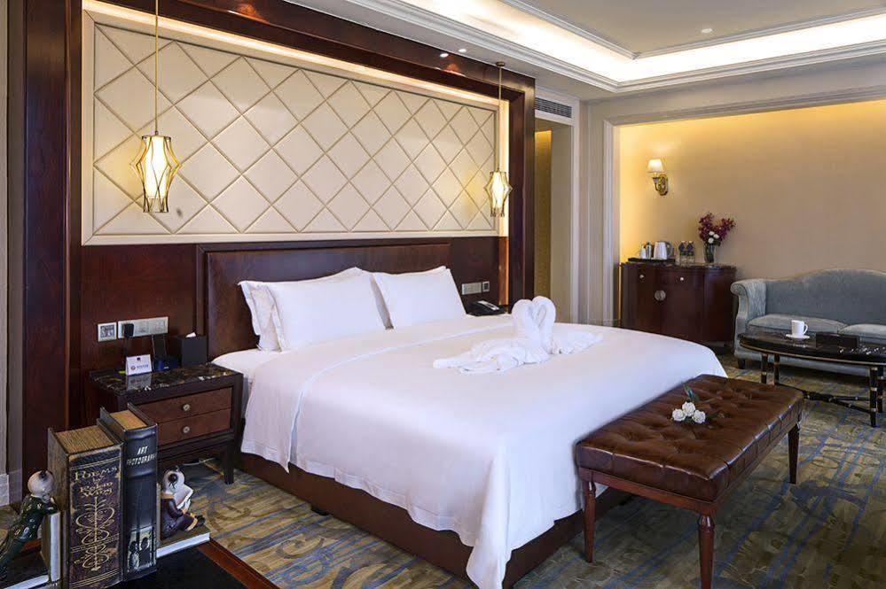 Chengdu Jin Yun Hotel ภายนอก รูปภาพ